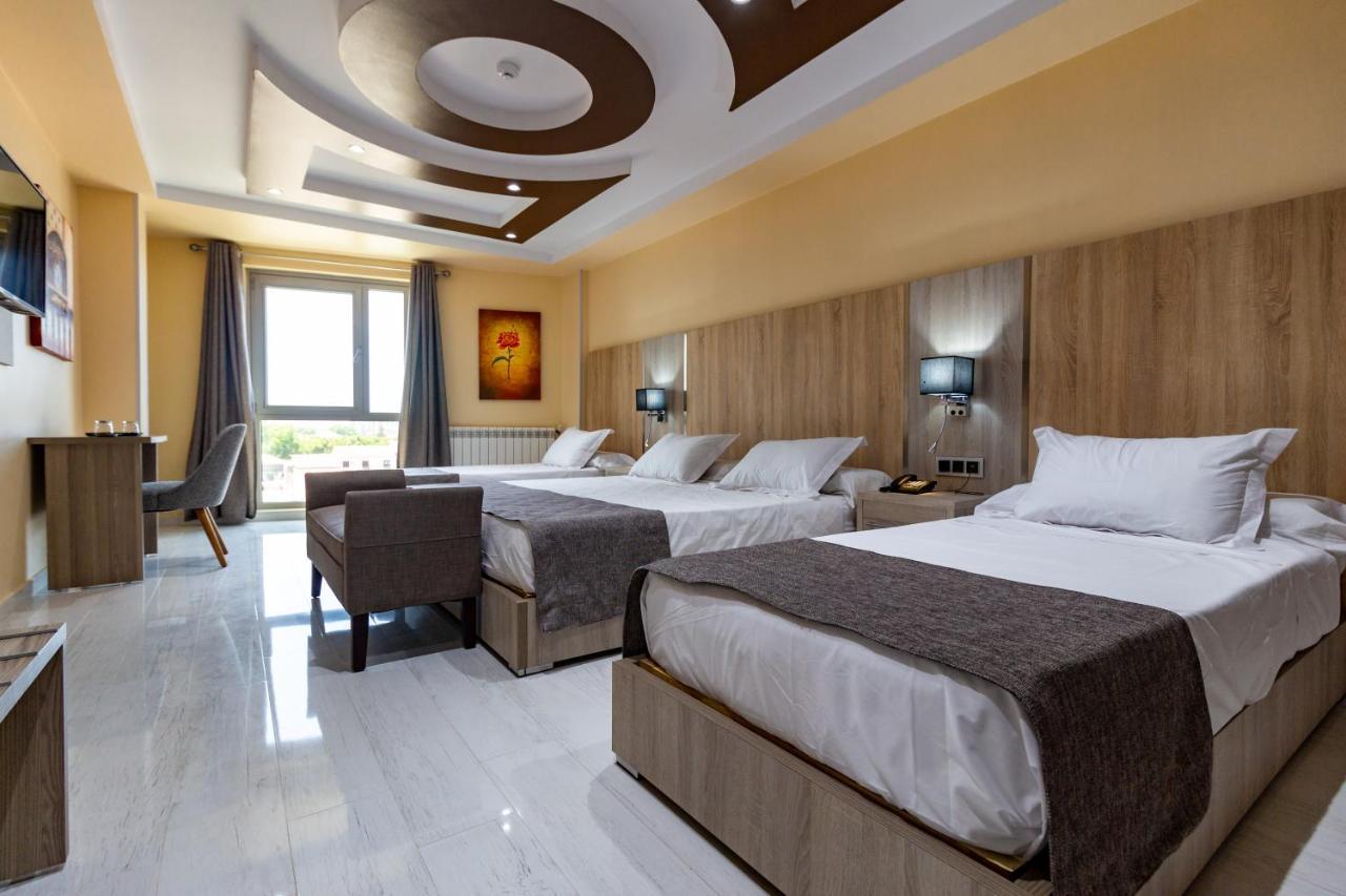 Hotel Zinou Zm Algiers Экстерьер фото